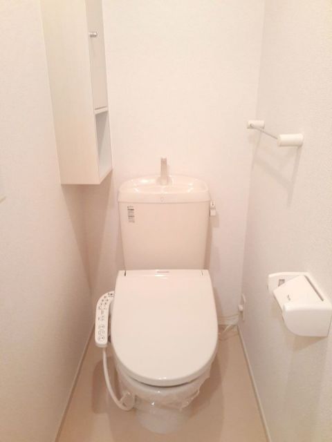 【ロンドベルＡのトイレ】