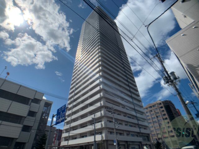 プレミスト札幌ターミナルタワーの建物外観