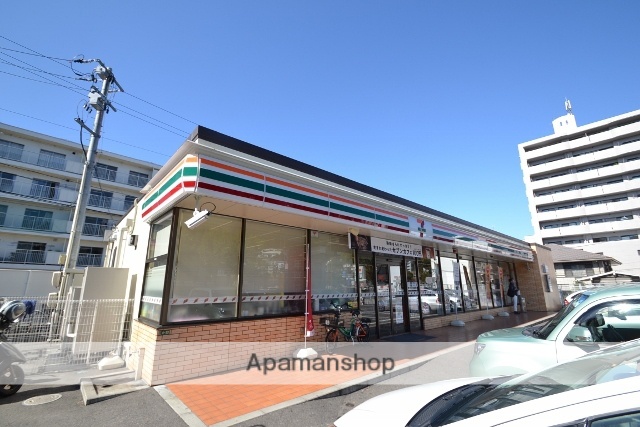 コンビニ　セブン－イレブン広島牛田新町店（コンビニ）まで1855m