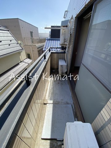 【大田区田園調布南のマンションのバルコニー】