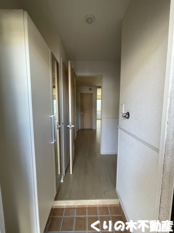 玄関　落ち着いた玄関です