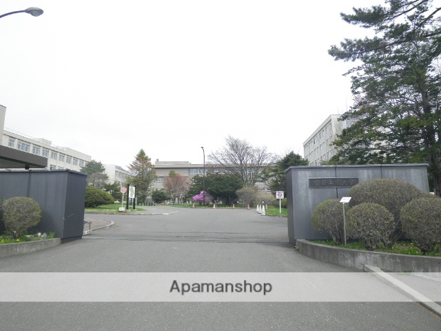 大学・短大　室蘭工業大学（大学・短大）まで700m