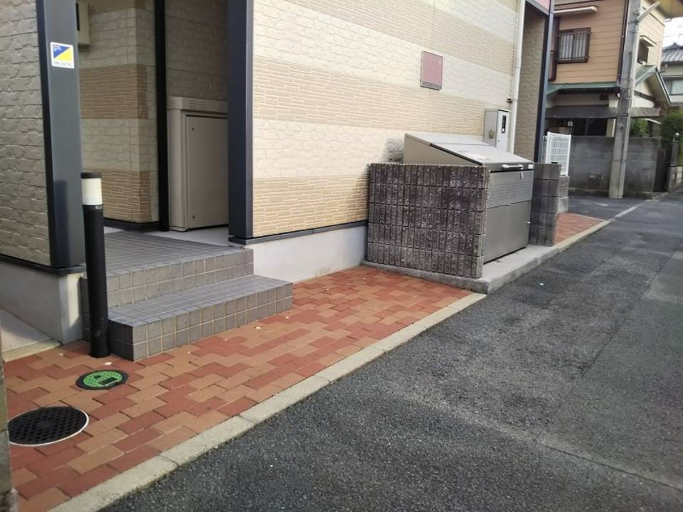 エントランス　エントランス