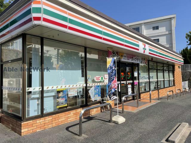 コンビニ　セブンイレブン名古屋梅森坂5丁目店（コンビニ）まで378m