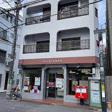 【渋谷区千駄ヶ谷のマンションの郵便局】