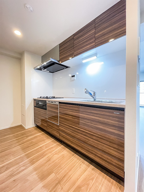 キッチン　※写真は同タイプ住戸です。