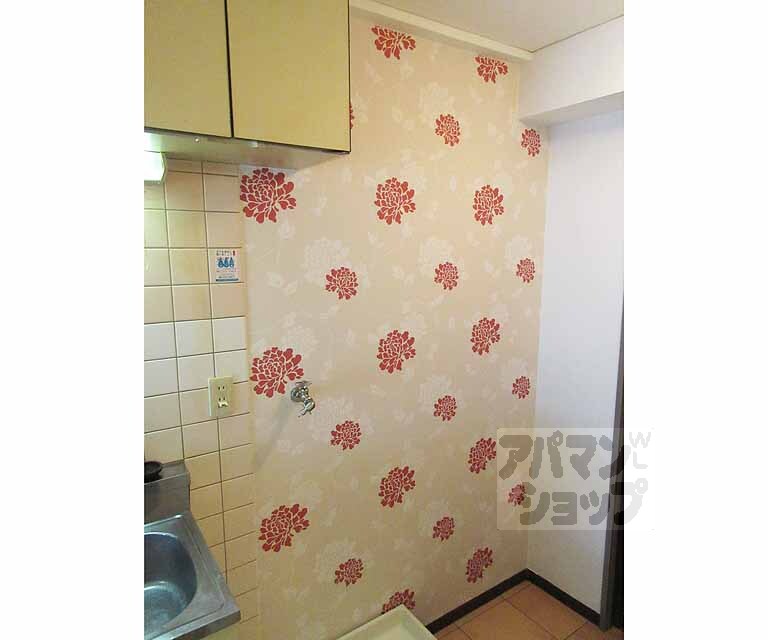 居室・リビング　お洒落な壁紙・