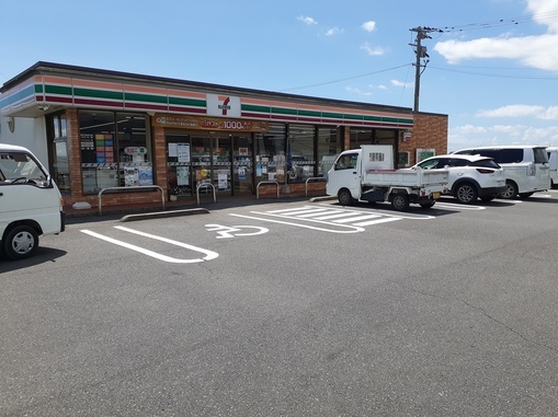 コンビニ　セブンイレブンみやき町蓑原店（コンビニ）まで180m