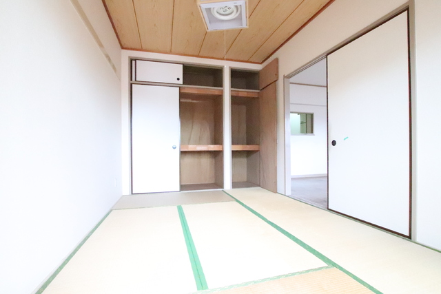 その他部屋・スペース　和室のお部屋です♪（照明は設備ではありません）