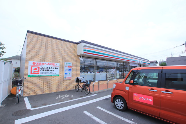 コンビニ　セブン－イレブン　武蔵村山学園５丁目店（コンビニ）まで300m