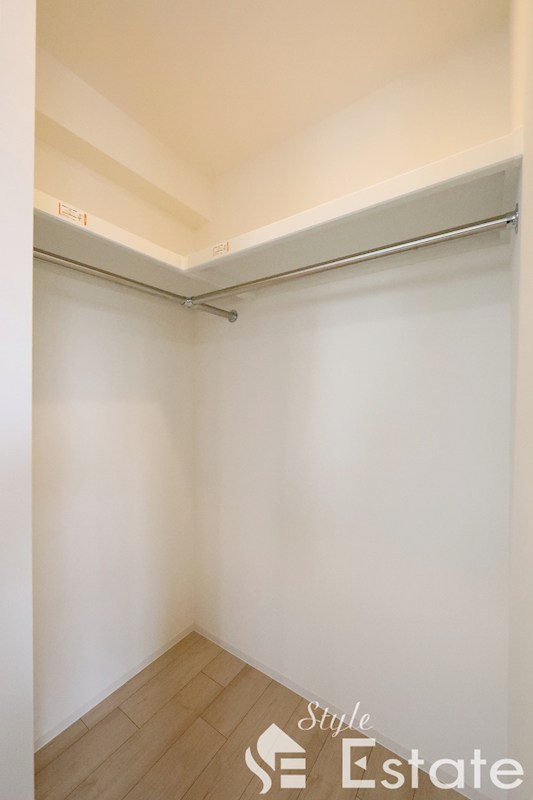 収納　ウォークインクローゼット