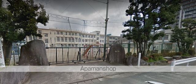 小学校　荘島小（小学校）まで1246m