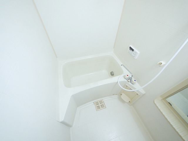 バス・シャワールーム　お風呂で日々の疲れを落としましょう