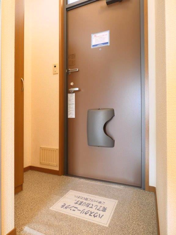 玄関　図面と現状に相違がある場合には現状を優先