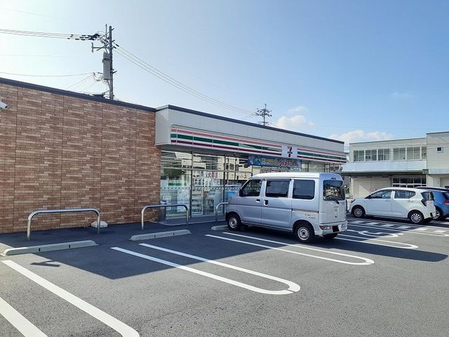 コンビニ　セブンイレブン 玖珠帆足店（コンビニ）まで1000m