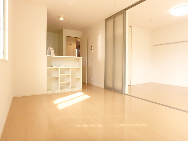 セキュリティ　来訪者を映像と音声で確認することができるTVドアホン