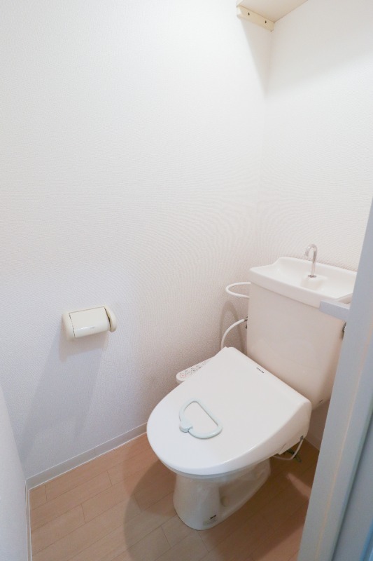 トイレ　図面と現状に相違がある場合には現状を優先