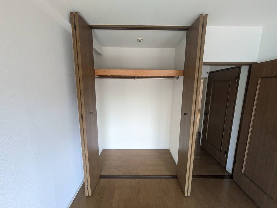 収納　クローゼット