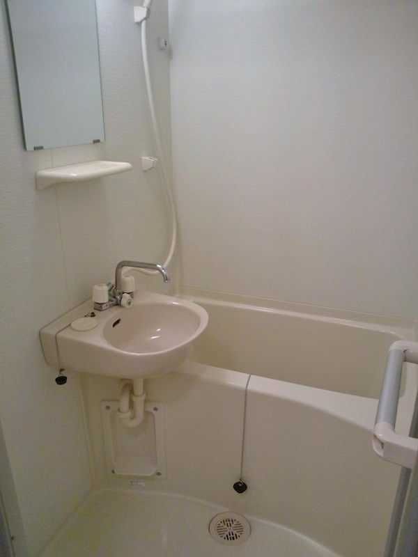 バス・シャワールーム　バスルーム