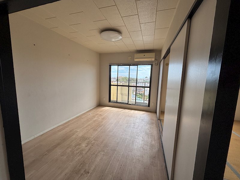 居室・リビング　別部屋