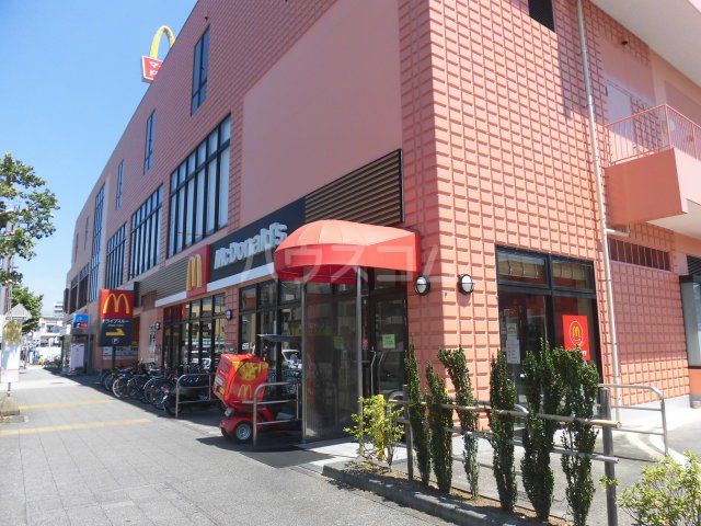 飲食店　マクドナルド １６号八王子店（飲食店）まで446m