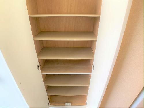 玄関　設備・使用は号室により異なる為、現況を優先致します。