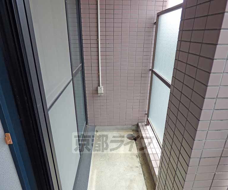 バルコニー　バルコニです。