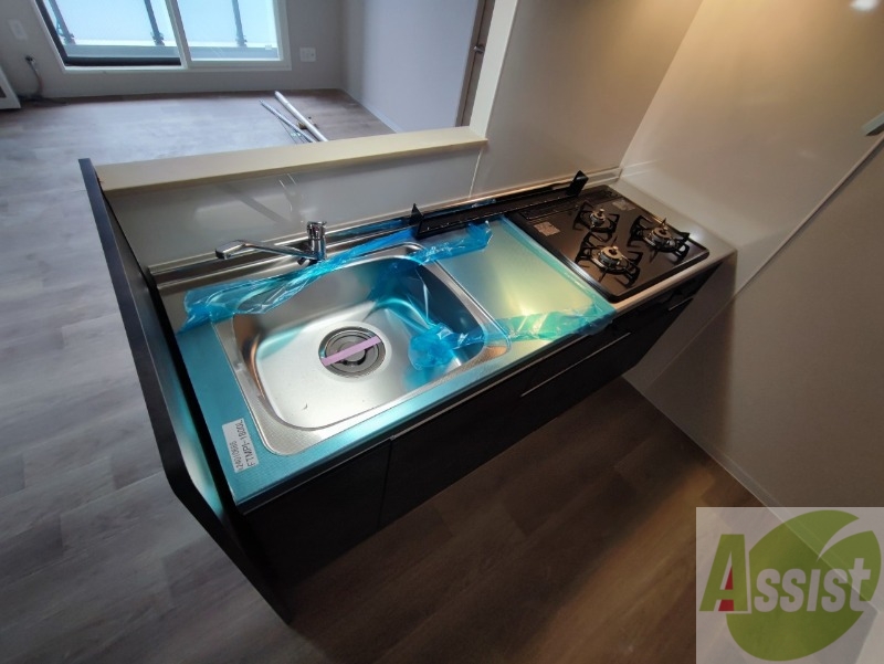 キッチン　キッチンはスペースも広々していて使いやすそうですよ！