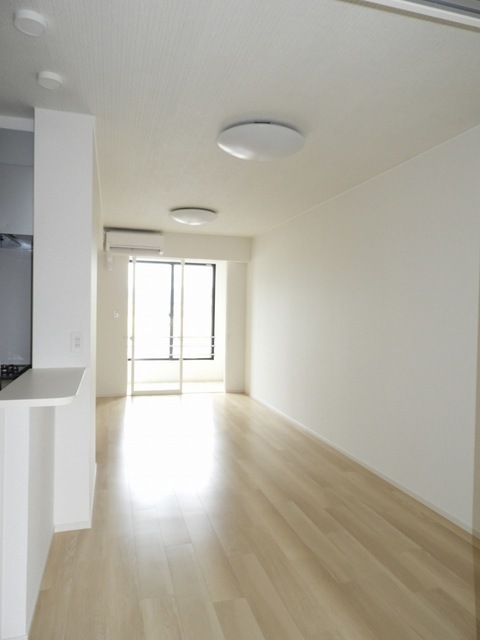 居室・リビング　エアコン付き