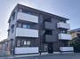 松任駅より徒歩19分 築5年 3階建の賃貸物件