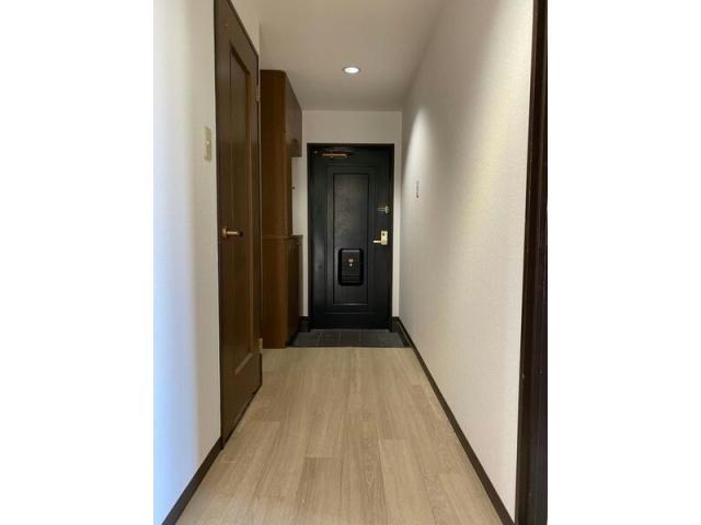 新栄Grand Mの玄関写真
