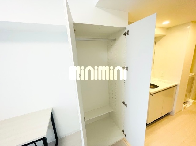 収納　写真は別号室です。