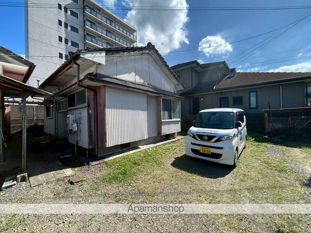 中島貸家の外観写真