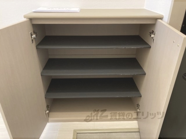 収納　下駄箱