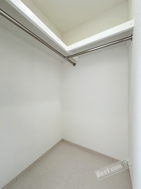 収納　大容量のウォークインクローゼット付き♪