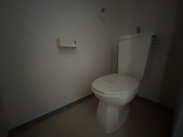 トイレ　同物件別室です。