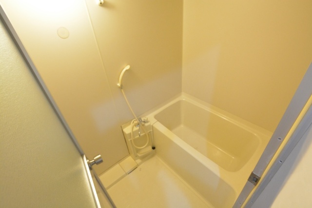 バス・シャワールーム　※別のお部屋の写真になります