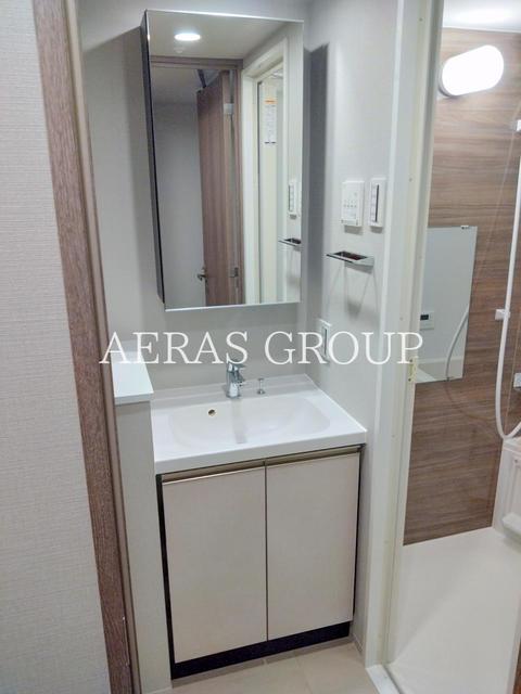 洗面設備　同仕様