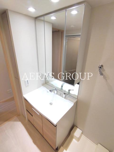 洗面設備　同仕様