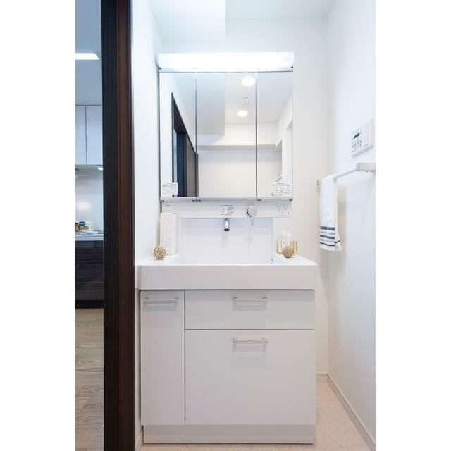 洗面設備　※写真は同タイプ別のお部屋