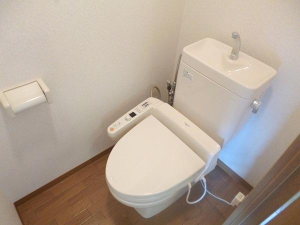トイレ　ウォシュレット！