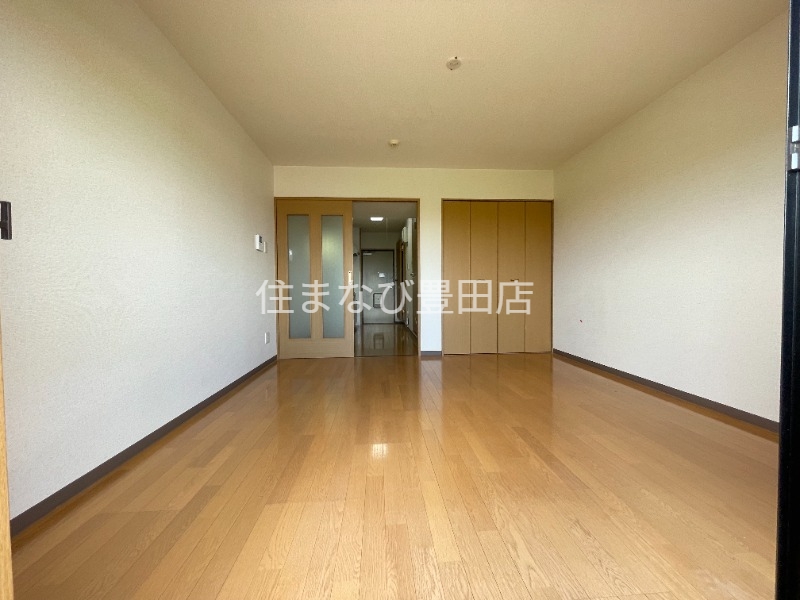 居室・リビング　同型別部屋写真