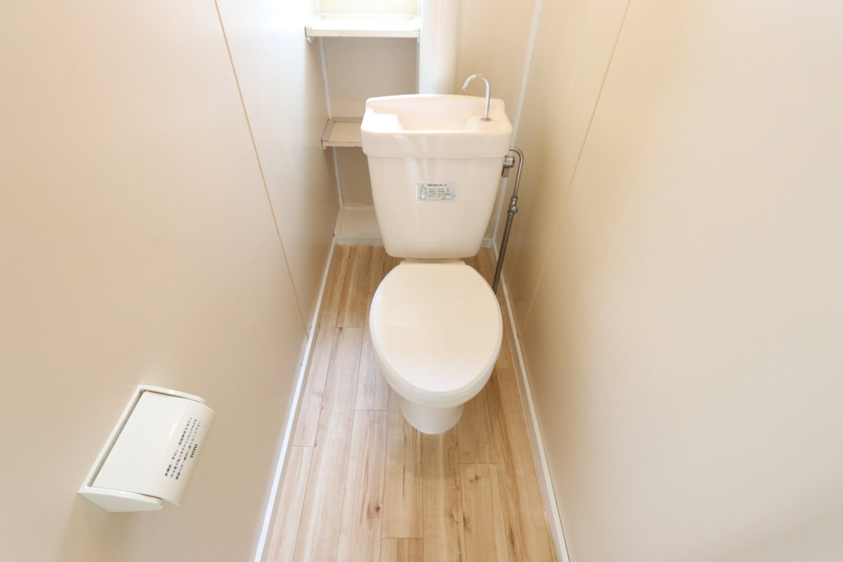 トイレ　コンパクトで使いやすいトイレです