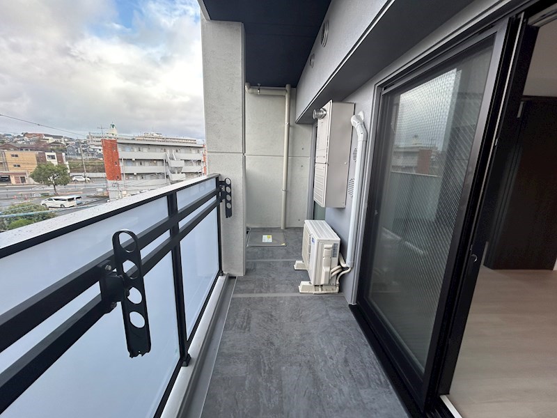 バルコニー　※同シリーズ参考写真