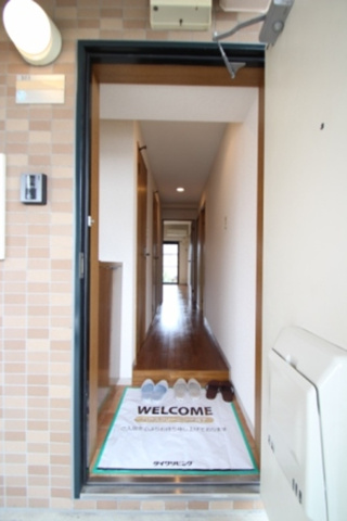 玄関　落ち着いた玄関です