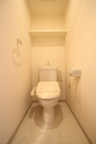 トイレ　ゆったりとした空間のトイレです