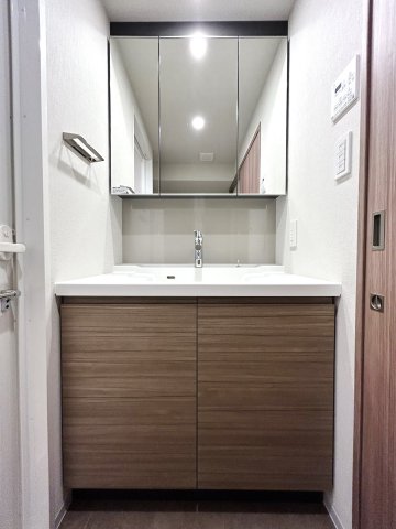 洗面設備　※別部屋参考写真