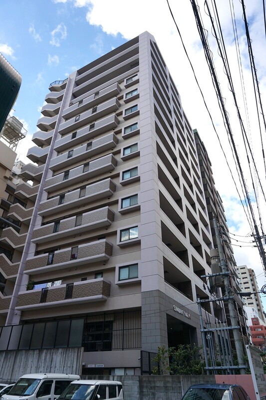 建物外観　落ち着いた雰囲気の外観です