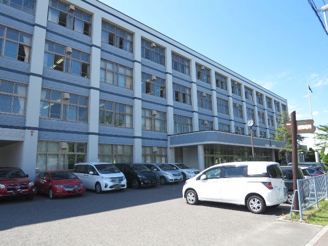 中学校　旭川市立東光中学校（中学校）まで2143m