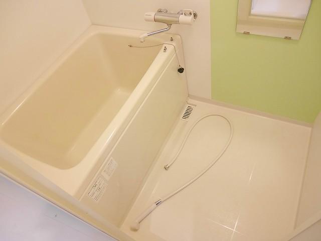 バス・シャワールーム　浴室